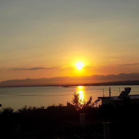 卡拉马塔Coastal Haven公寓 外观 照片